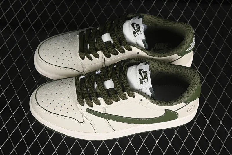 All categories Air Jordan Jordan series basketball shoes Air Jordan 1 Low high-end customized low-top sneakers Travis Scott x Fragment Design x Air Jordan 1 Low OG SP AJ1 Joe 1 Lightning joint low-top cultural casual sneakers LK1099-063